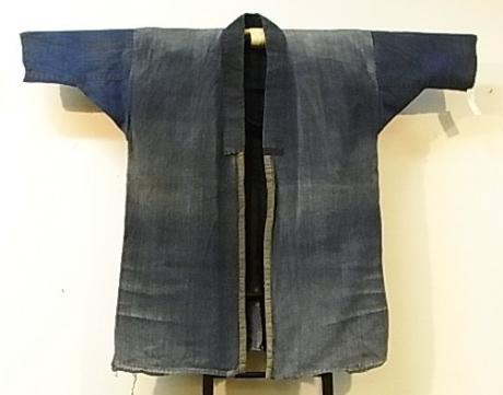 JAPANESE LATE 19TH CENTURY TO EARLY 20TH CENTURY COTTON JACKET