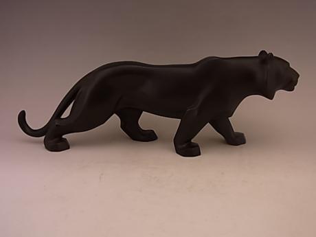 JAPANESE EARLY TO MID 20TH CENTURY ART DECO DESIGN BRONZE TIGER<br><font color=red><b>SOLD</b></font>