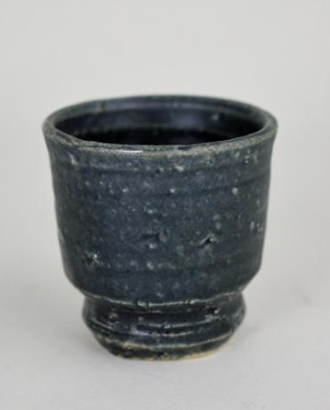 JAPANESE 20TH CENTURY CERAMIC SAKE CUP BY KAWAI KANJIRO<br><font color=red><b>SOLD</b></font> 