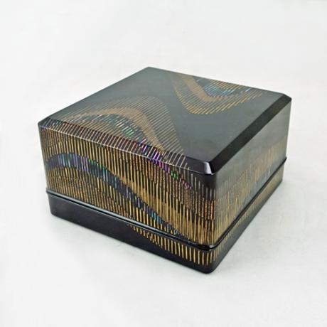 Japanese Inlaid Lacquer Box by Nakayama Osamu
