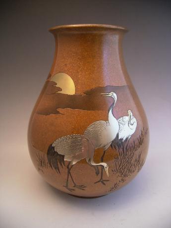JAPANESE EARLY TO MID 20TH CENTURY BRONZE VASE<br><font color=red><b>SOLD</b></font>