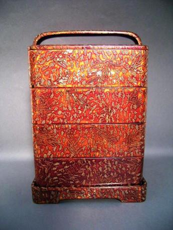 JAPANESE 20TH CENTURY LACQUER LUNCH BOX SET AND STAND<br><font color=red><b>SOLD</b></font>