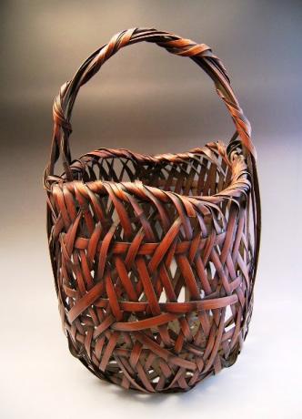 JAPANESE E. 20TH C. LG. BAMBOO FLOWER BASKET BY  IKKOUSAI<br><font color=red><b>SOLD</b></font> 