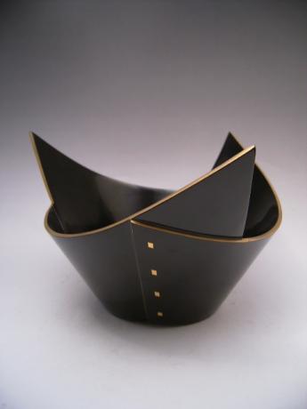 JAPANESE EARLY 20TH CENTURY WAJIMA LACQUER BOWL<br><font color=red><b>SOLD</b></font>