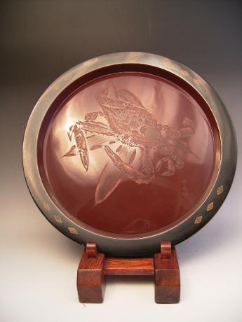 JAPANESE EARLY 20TH CENTURY ETCHED CRAB SERVING TRAY<br><font color=red><b>SOLD</b></font>